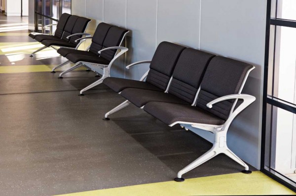 Longreach Airport Waiting Seating 7 FitMaxWzYwMCw2MDBd